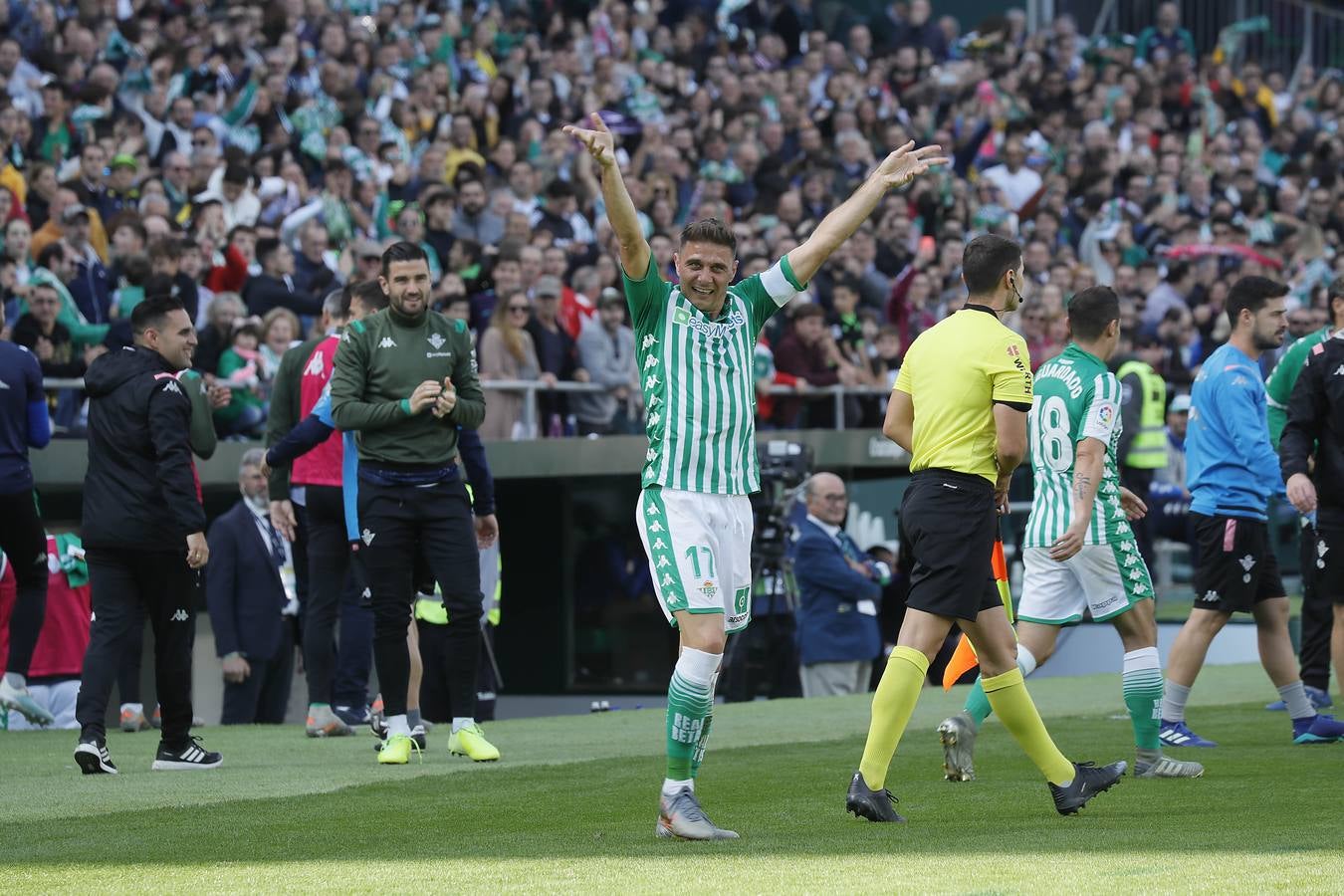 En imágenes, la victoria del Betis frente al Athletic en el Villamarín