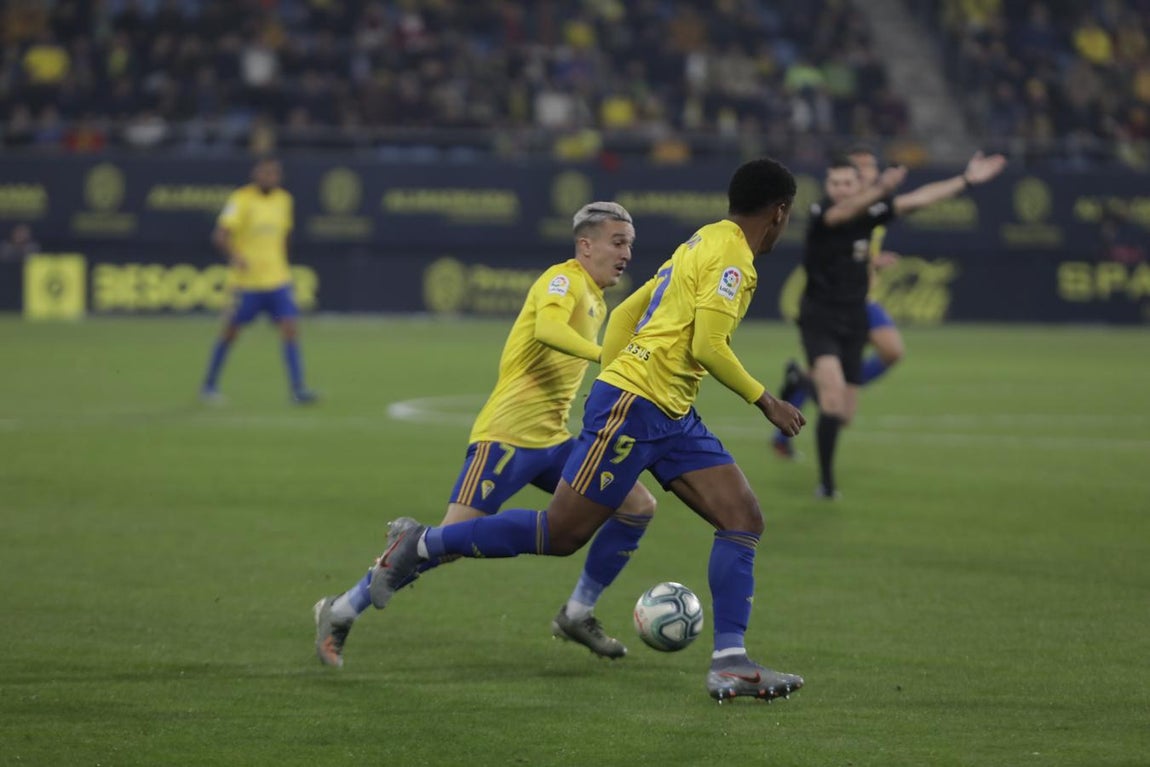 Las imágenes del partido Cádiz C.F. - Elche