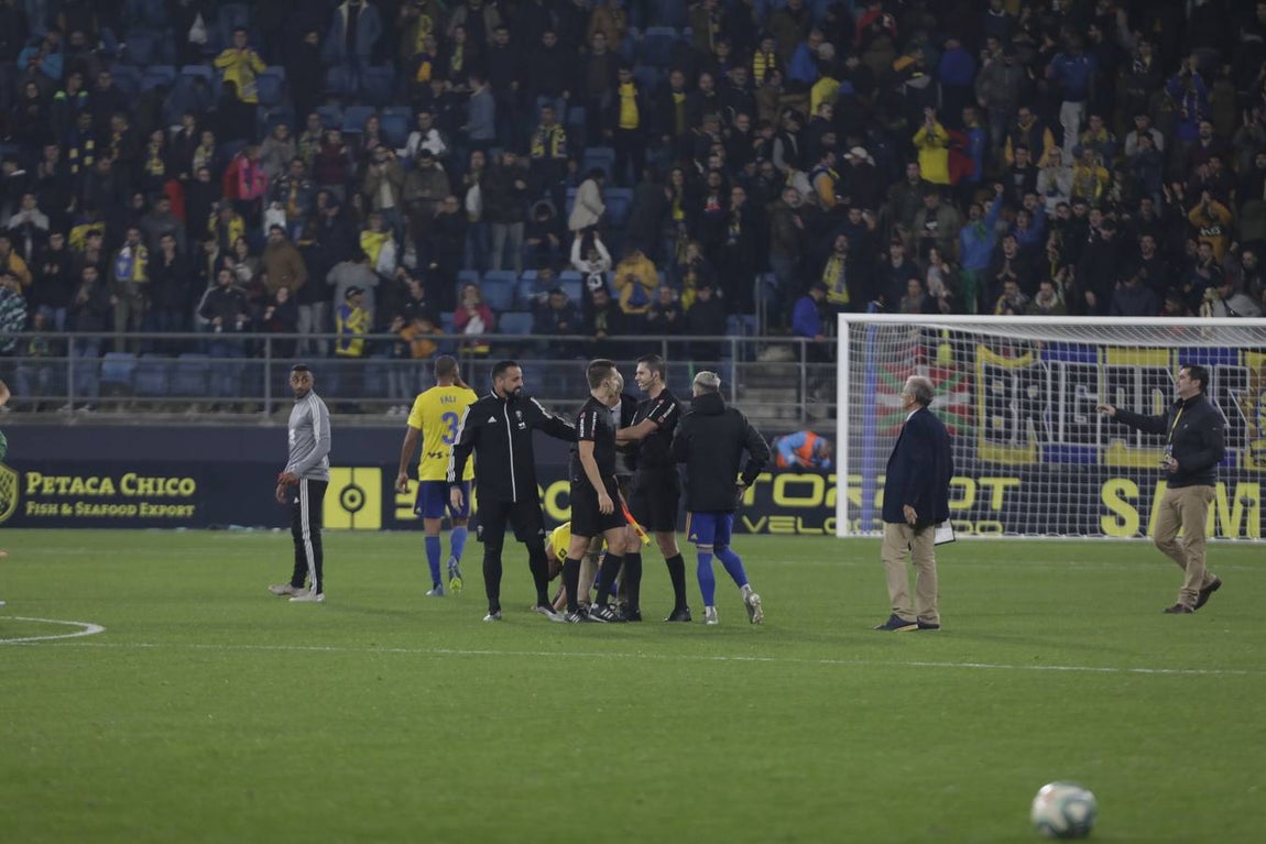 Las imágenes del partido Cádiz C.F. - Elche
