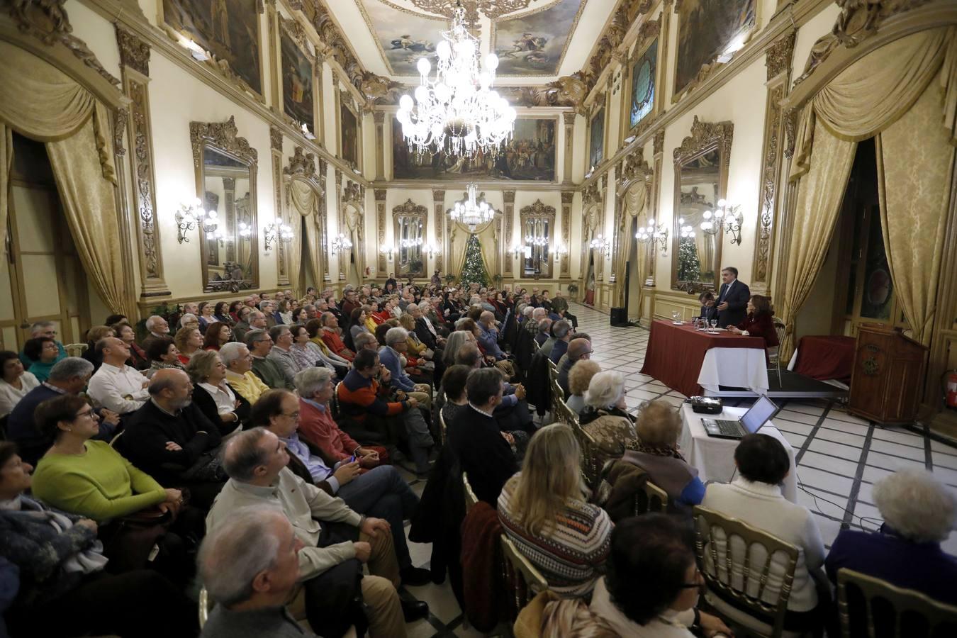 La conferencia de José Luis Corral en el Templo de Córdoba, en imágenes