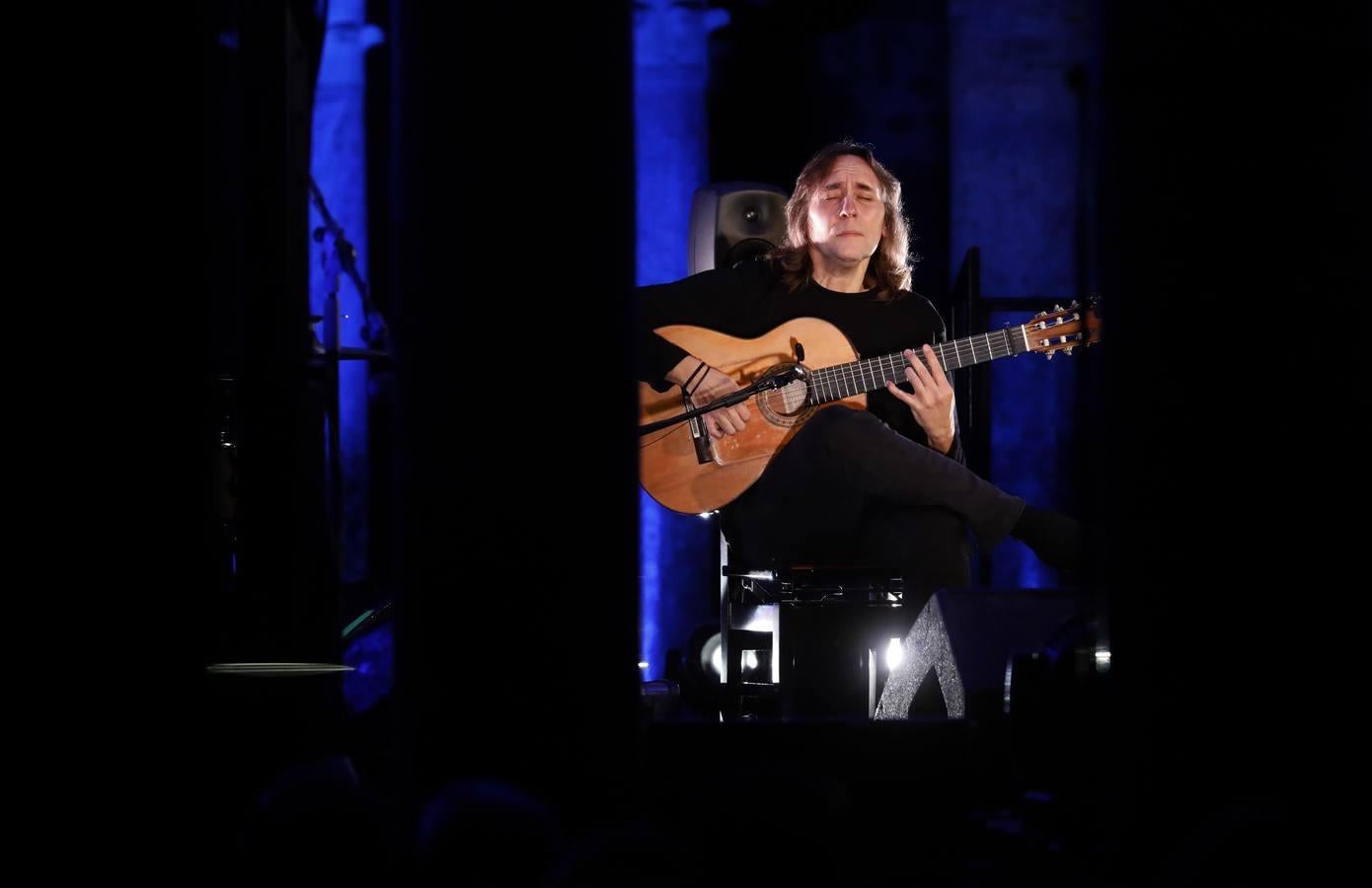 El histórico concierto de Vicente Amigo en la Mezquita-Catedral de Córdoba, en imágenes