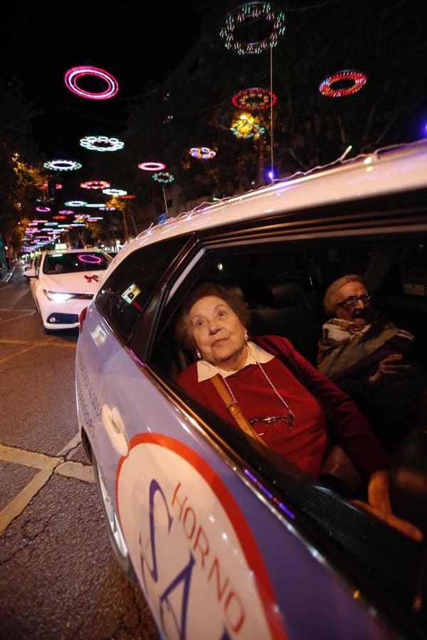 El paseo de la ilusión del taxi en Córdoba, en imágenes