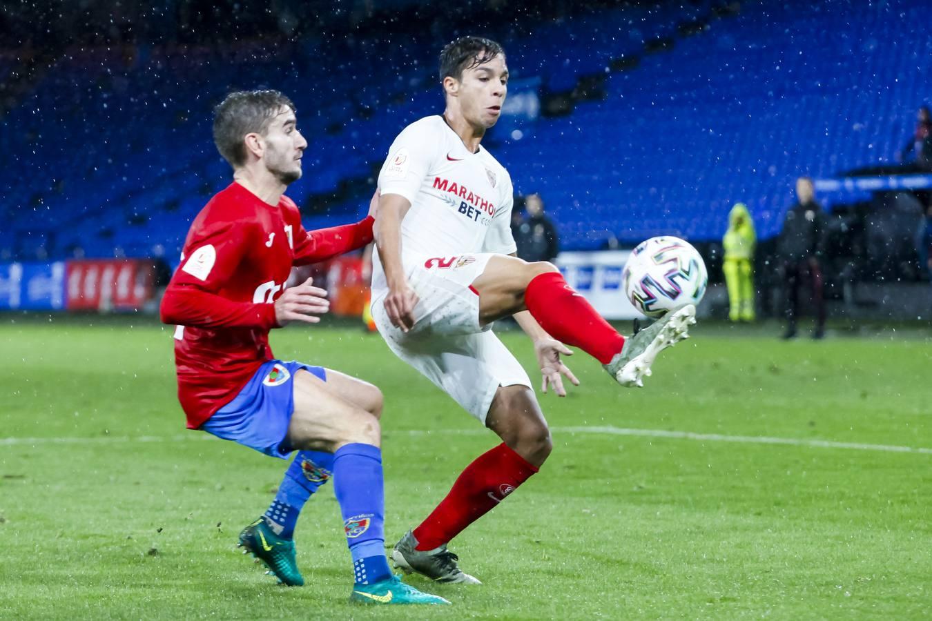 En imágenes, el Bergantiños-Sevilla de la primera ronda de la Copa del Rey