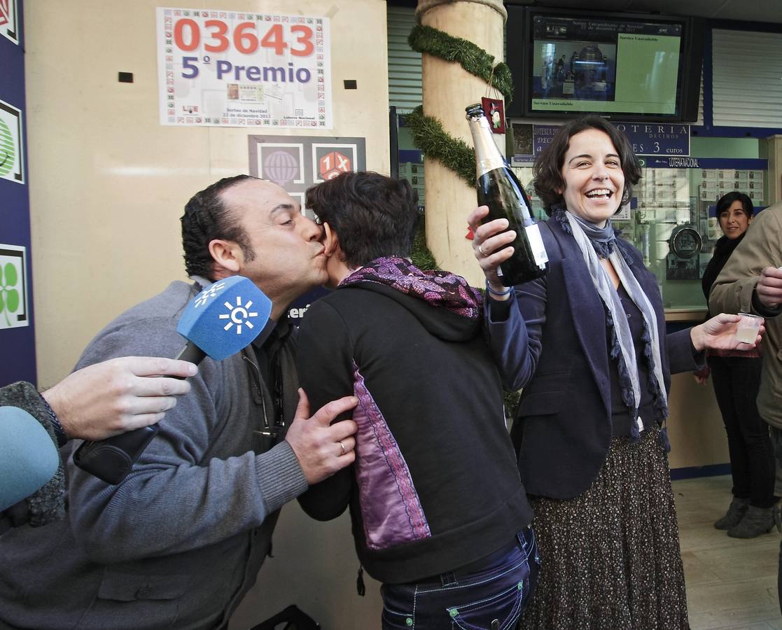 La alegría de la Lotería de Navidad a lo largo de la historia en Sevilla