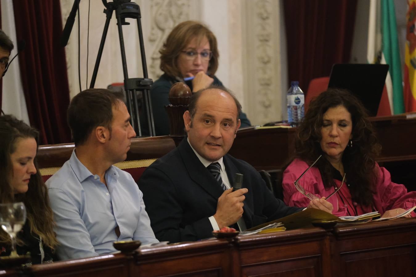 En imágenes: Último pleno de 2019 en Cádiz