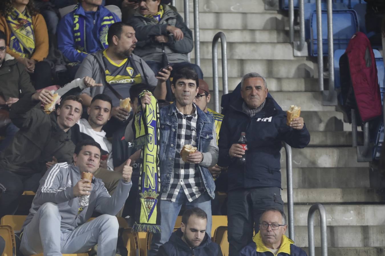 Búscate en el Cádiz CF-Numancia