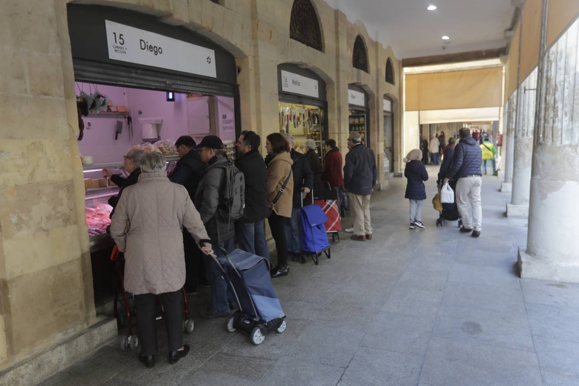 FOTOS: Las compras de última hora en el mercado de Cádiz