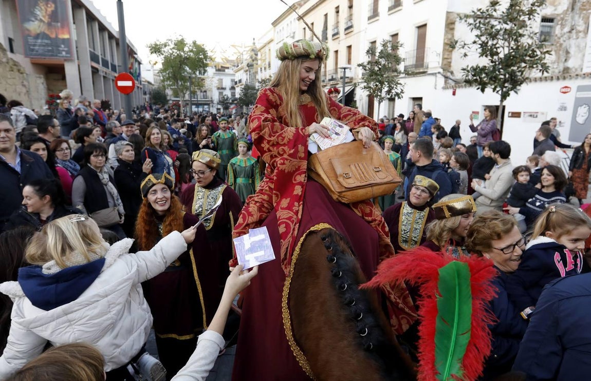 El desfile de la Cartera Real por la calles de Córdoba, en imágenes