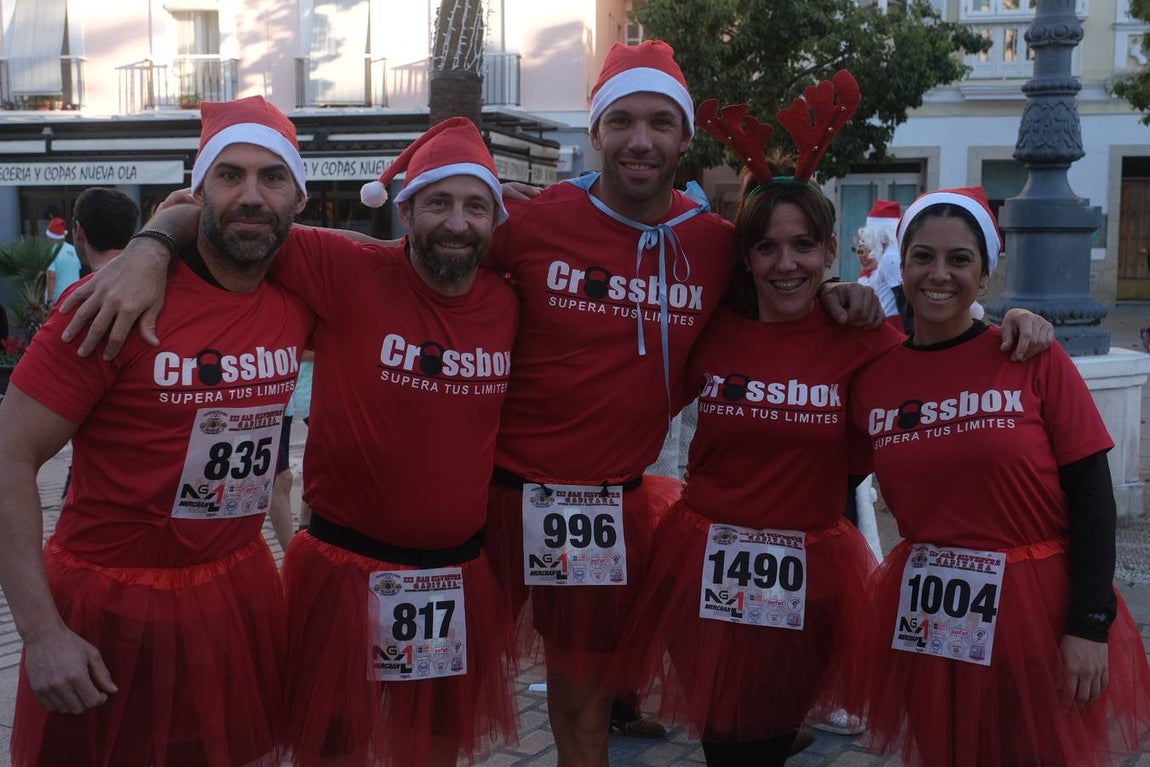 FOTOS: Búscate en la III San Silvestre de Cádiz 2019