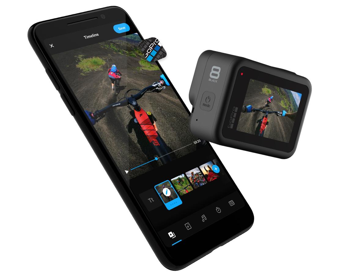 Hero 8 Black. Esta GoPro cuenta con 14 comandos de voz, es sumergible hasta 10m, dispone de tres micros, reducción de ruido del viento y opción de vídeo de secuencia nocturna en 4K. Además, el modo LiveBurst captura 1,5 segundos antes y después de que pulses el obturador, opción que te permitirá elegir entre 90 imágenes fijas la toma perfecta. Su precio es de 379,99 euros.