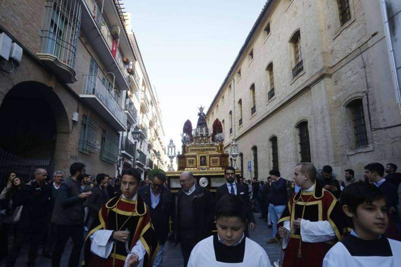 La procesión del Niño Jesús del Sepulcro, en imágenes