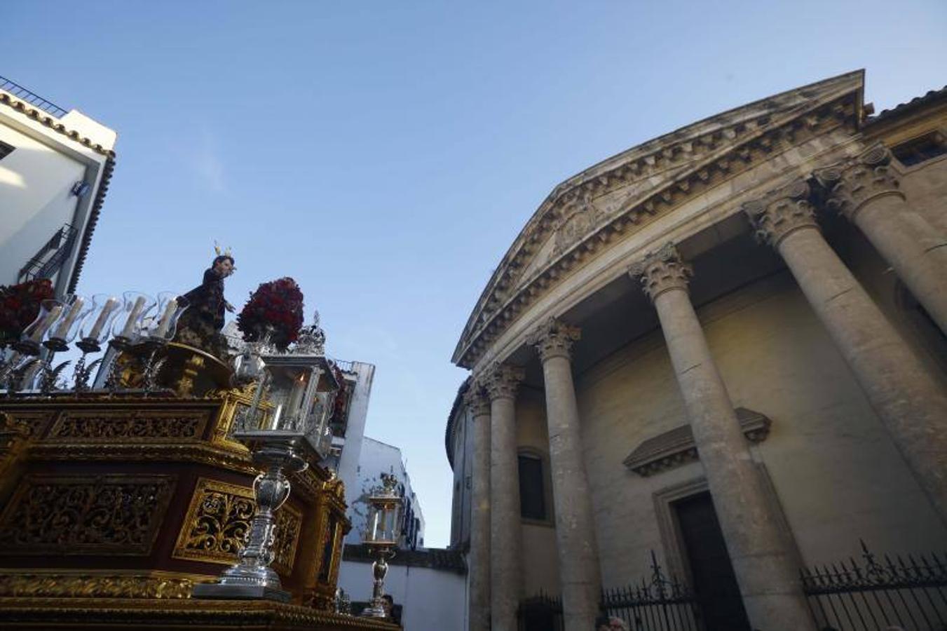 La procesión del Niño Jesús del Sepulcro, en imágenes