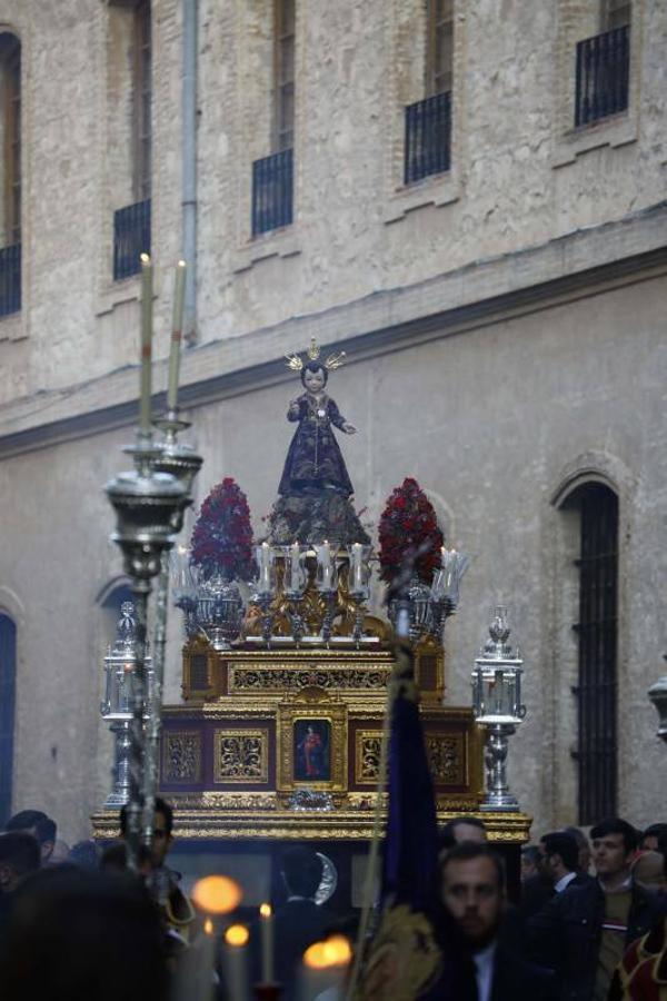 La procesión del Niño Jesús del Sepulcro, en imágenes