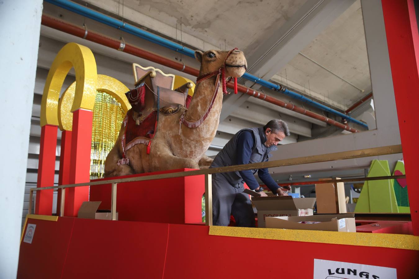 Los preparativos de la Cabalgata de los Reyes Magos de Córdoba, en imágenes