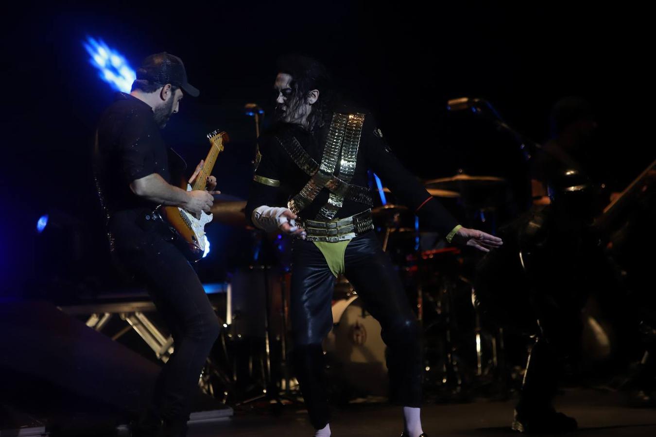 El tributo a Michael Jackson en el Gran Teatro de Córdoba, en imágenes