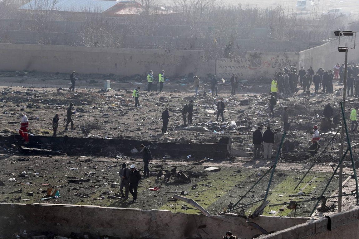 En imágenes: se estrella un Boeing ucraniano cerca de Teherán