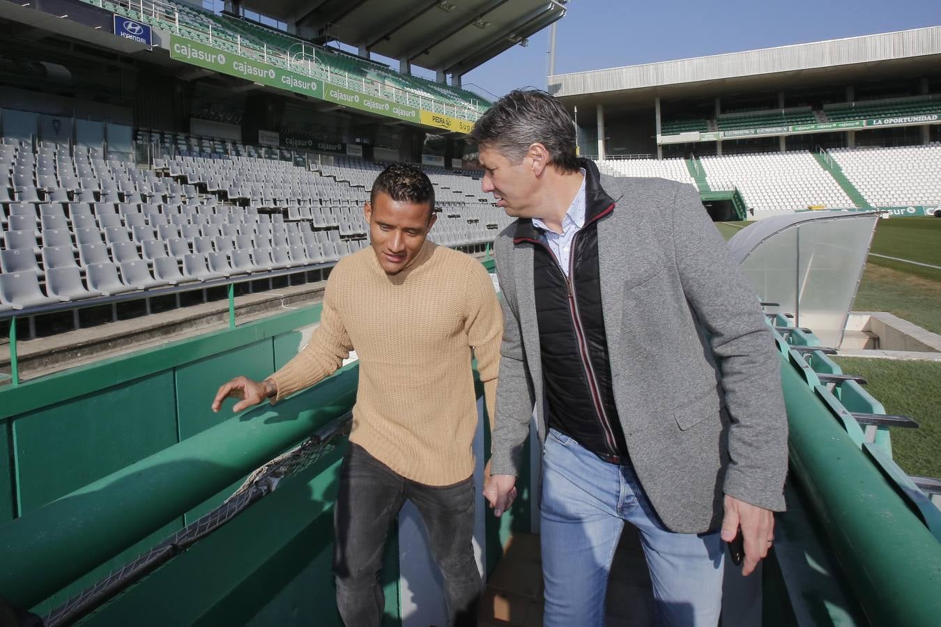 La puesta de largo del hondureño Luis Garrido en el Córdoba CF, en imágenes