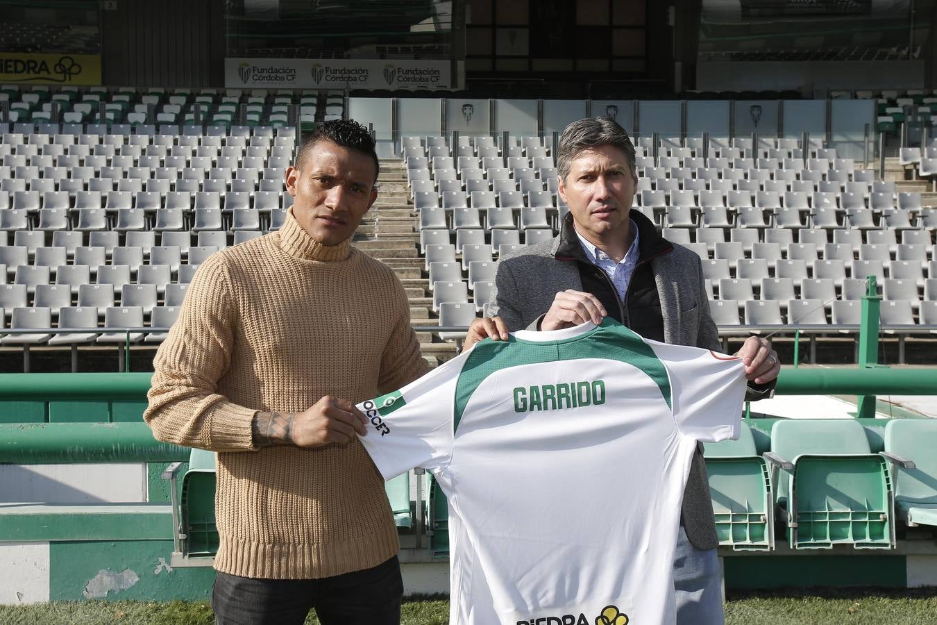 La puesta de largo del hondureño Luis Garrido en el Córdoba CF, en imágenes