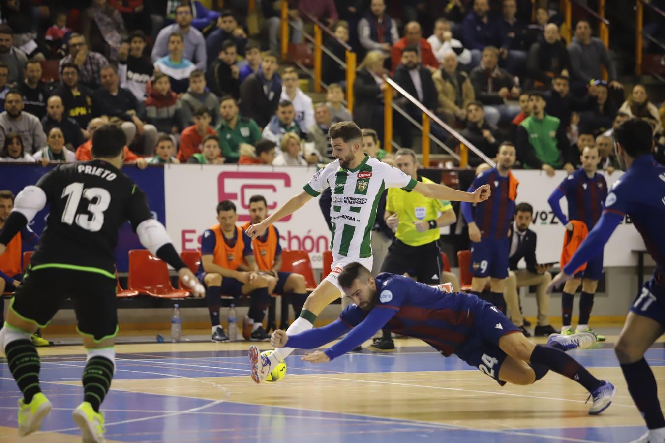 El partido de fútbol sala Córdoba Patrimonio-Levante, en imágenes