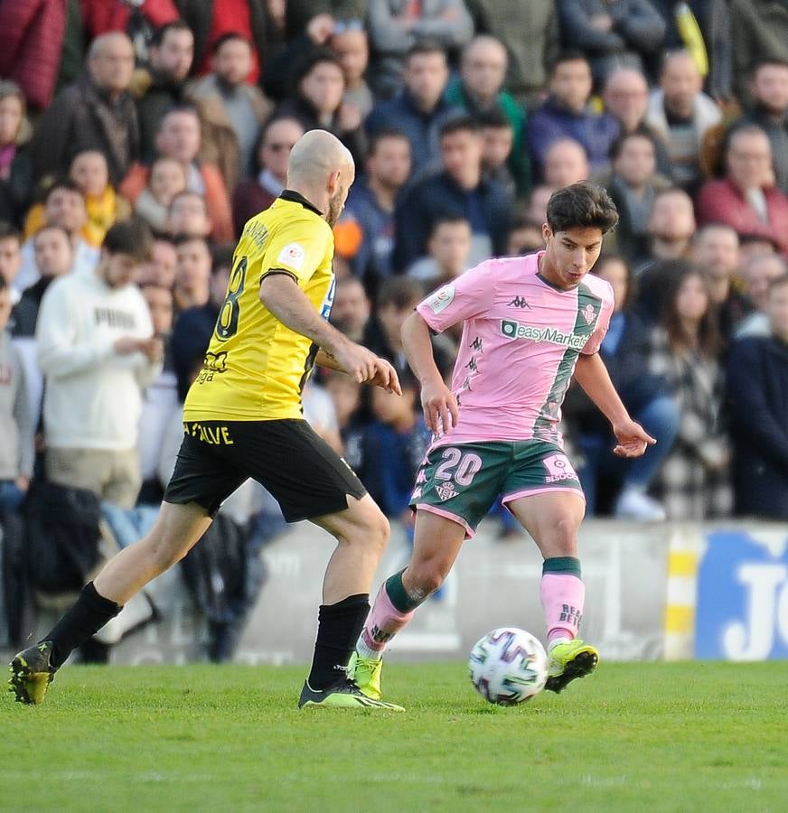 Las mejores imágenes del Portugalete - Real Betis (0-3)