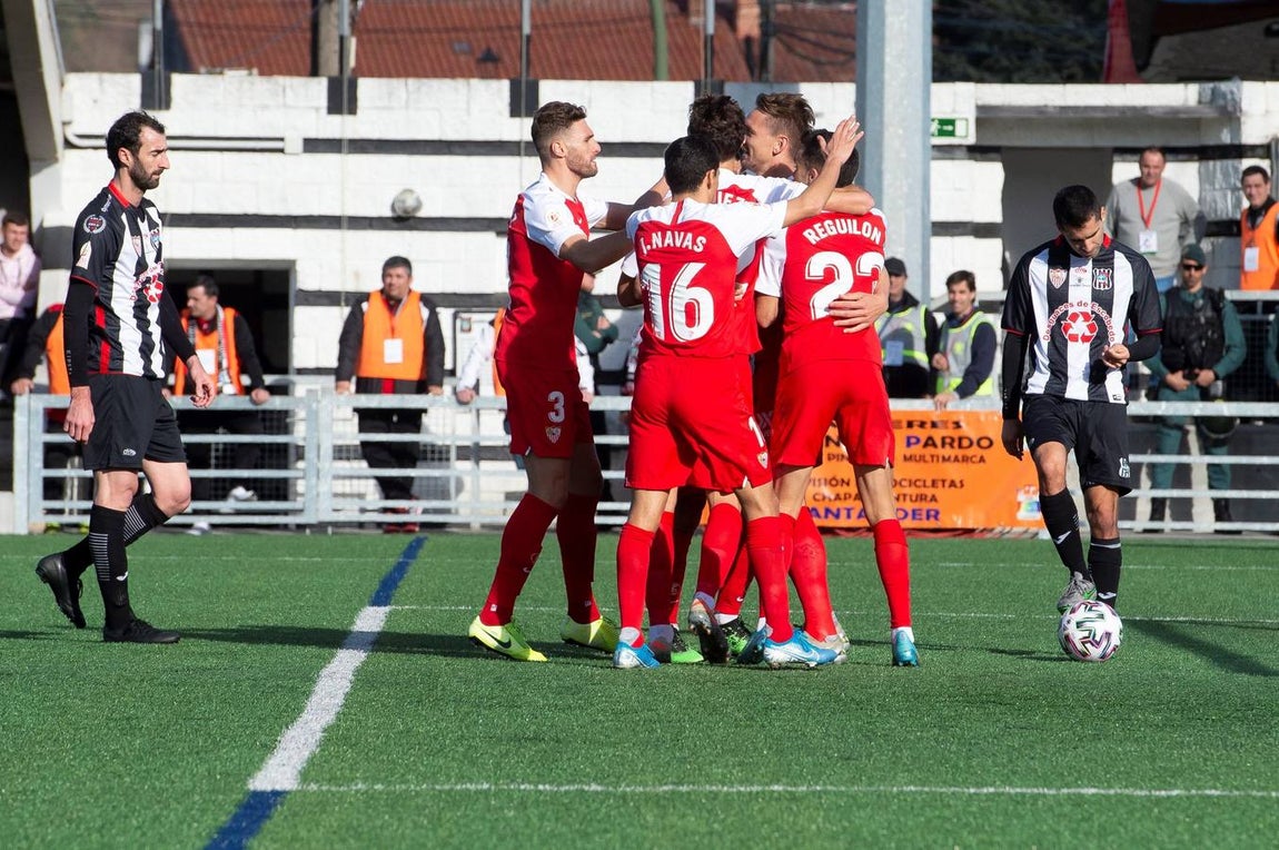 Las mejores imágenes del Escobedo - Sevilla FC