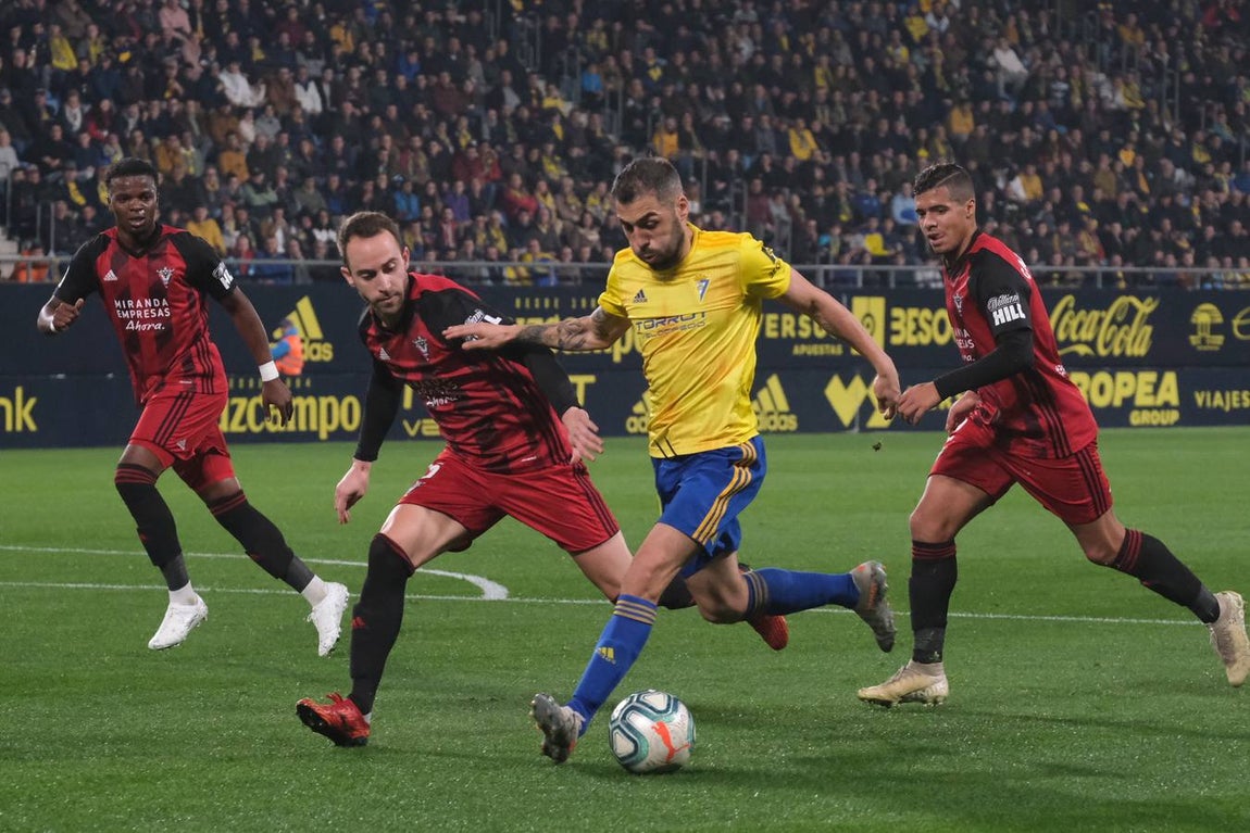 FOTOS: Cádiz CF - Mirandés en Carranza