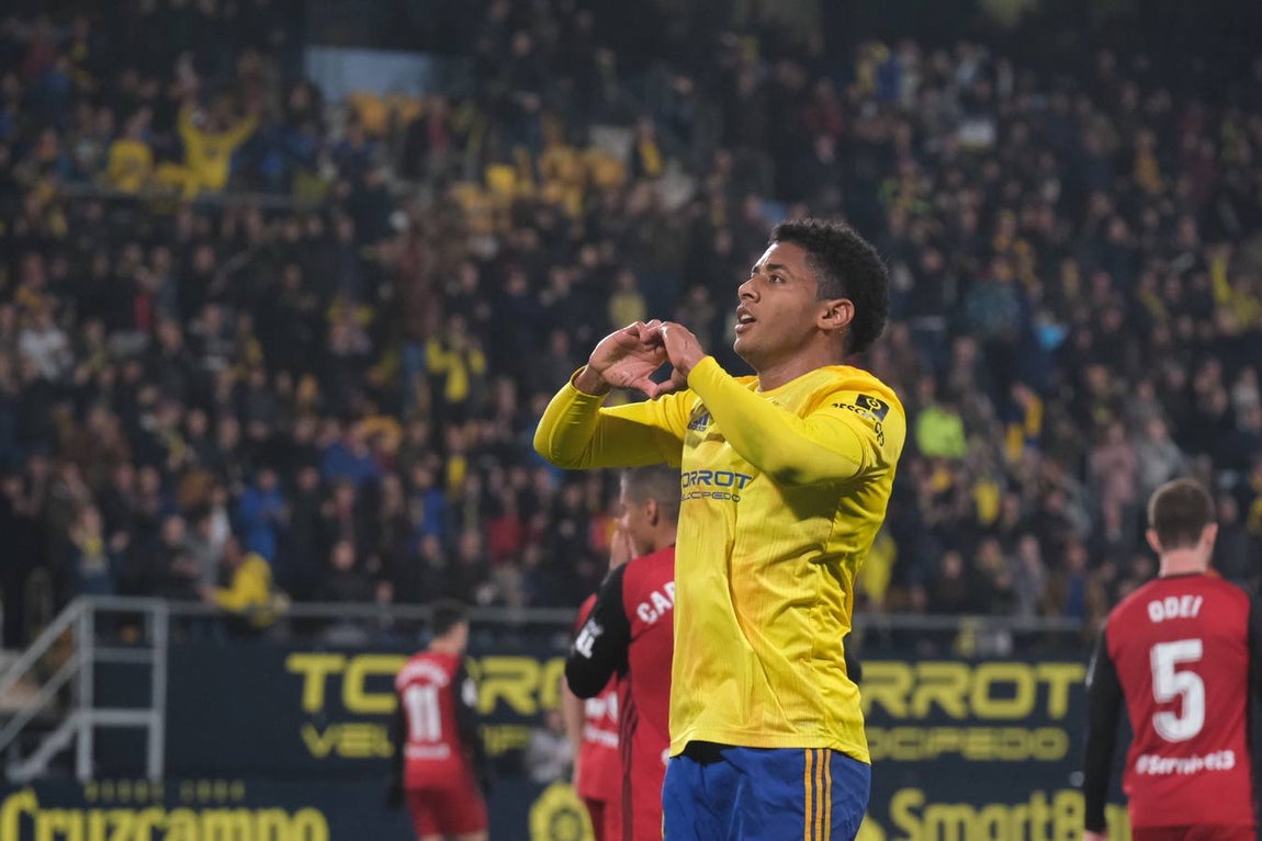 FOTOS: Cádiz CF - Mirandés en Carranza