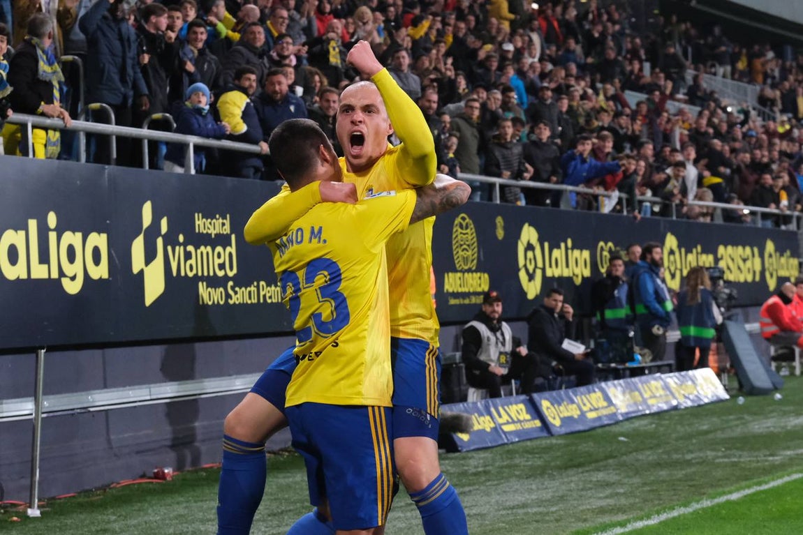 FOTOS: Cádiz CF - Mirandés en Carranza