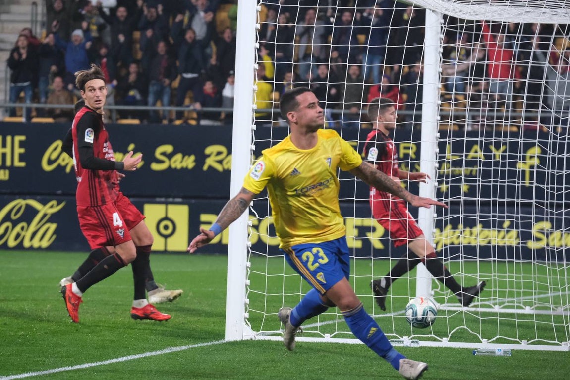 FOTOS: Cádiz CF - Mirandés en Carranza