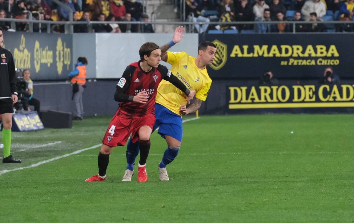 FOTOS: Cádiz CF - Mirandés en Carranza