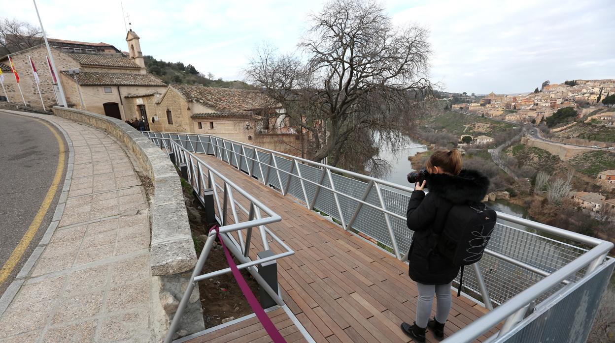 La pasarela del Valle de Toledo, en imágenes