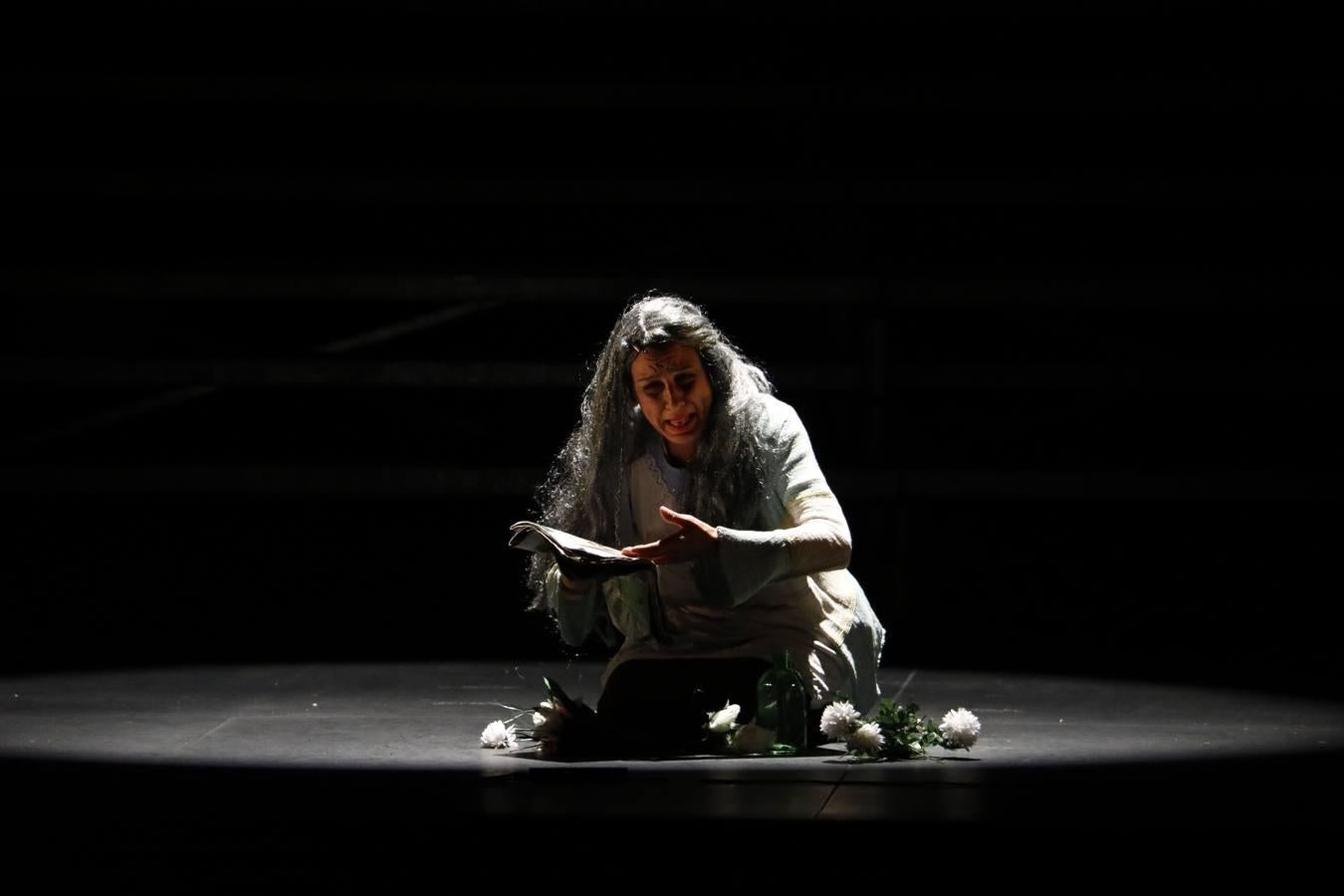 La versión del Vacie de «La casa de Bernarda Alba» en Córdoba, en imágenes