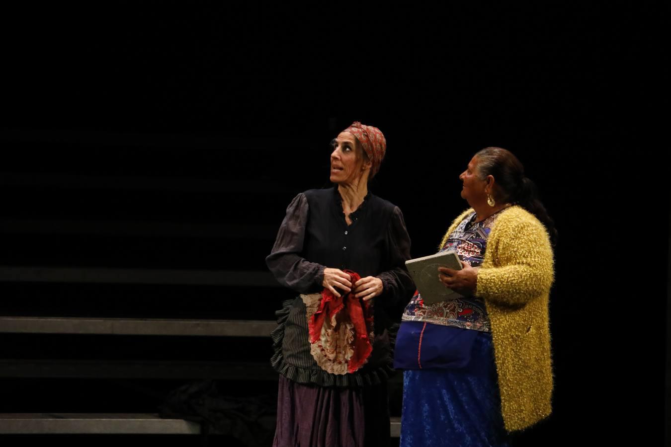 La versión del Vacie de «La casa de Bernarda Alba» en Córdoba, en imágenes