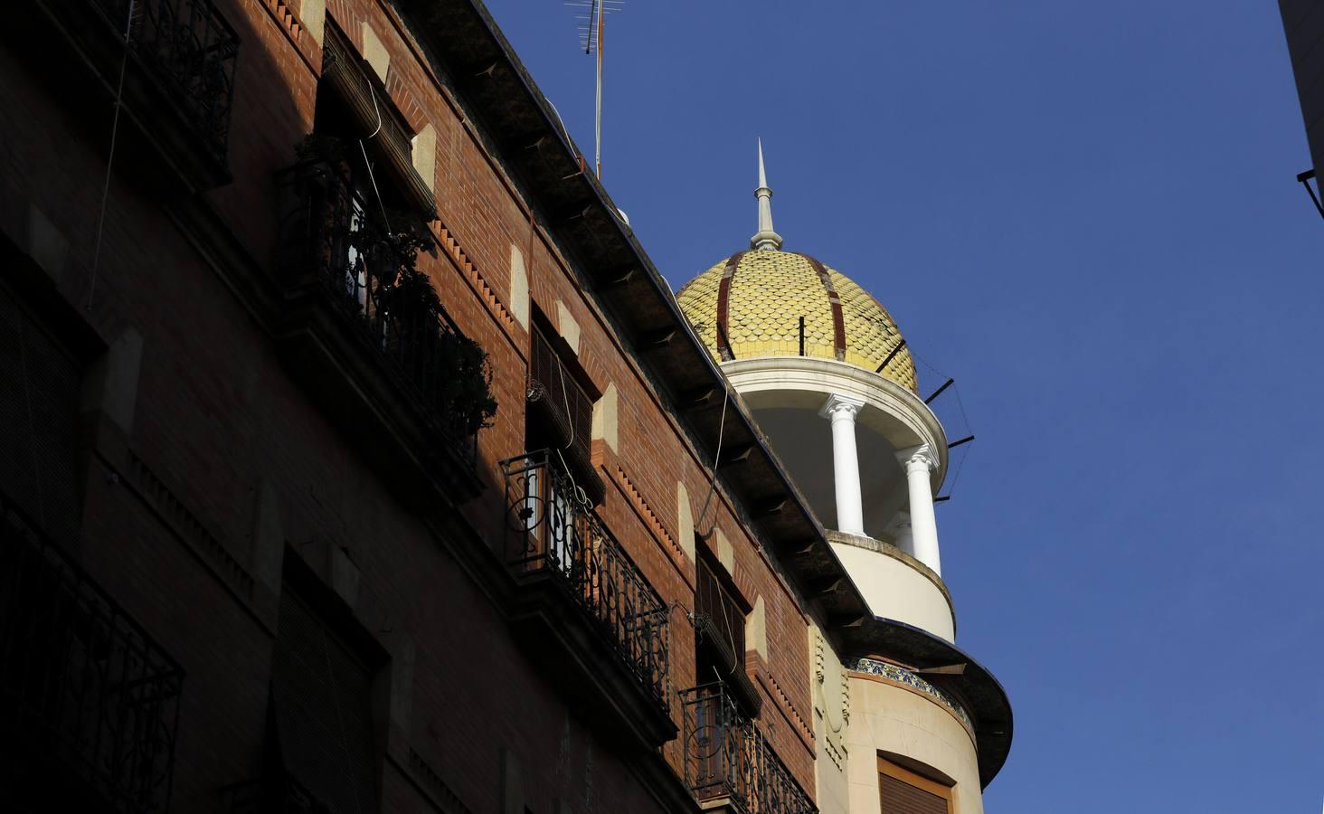 La calle Fernando Colón de Córdoba, en imágenes