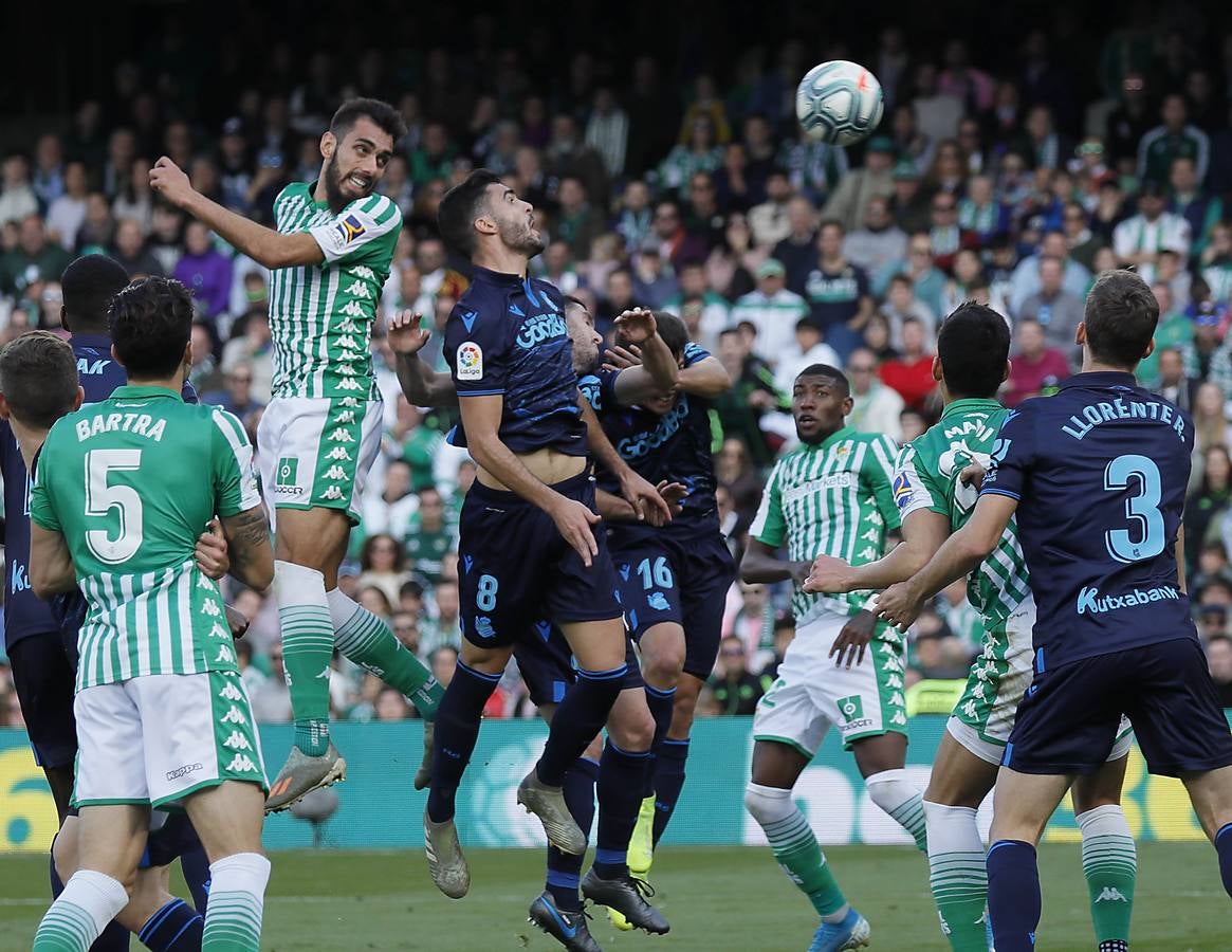 En imágenes, la victoria del Real Betis ante la Real Sociedad en el Villamarín