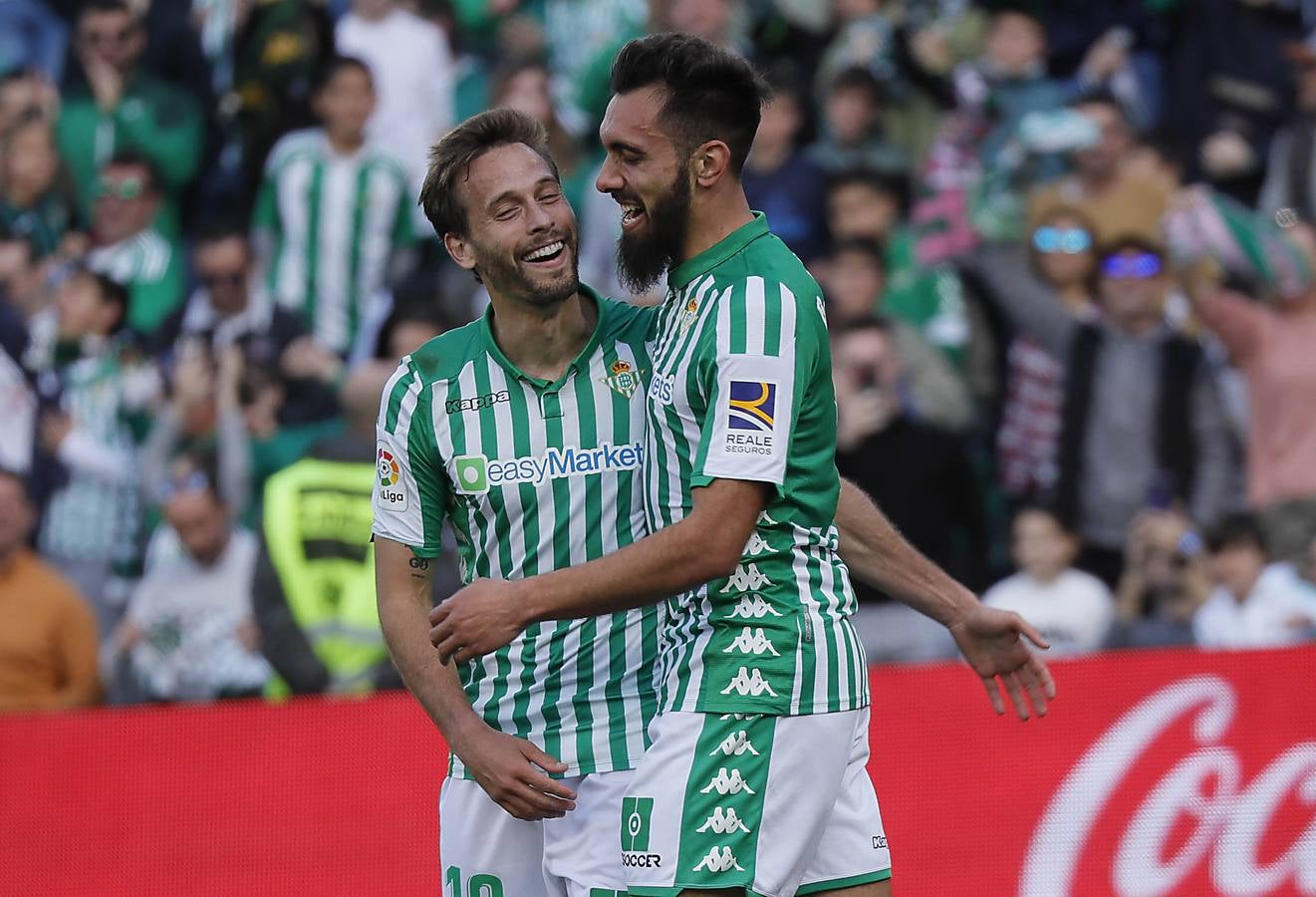 En imágenes, la victoria del Real Betis ante la Real Sociedad en el Villamarín