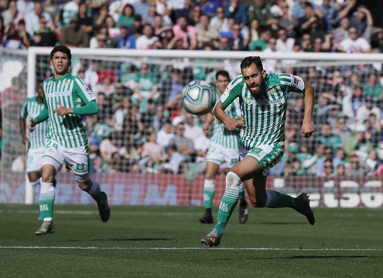 En imágenes, la victoria del Real Betis ante la Real Sociedad en el Villamarín