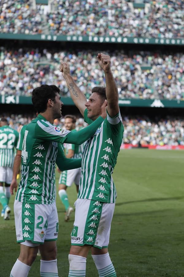 En imágenes, la victoria del Real Betis ante la Real Sociedad en el Villamarín