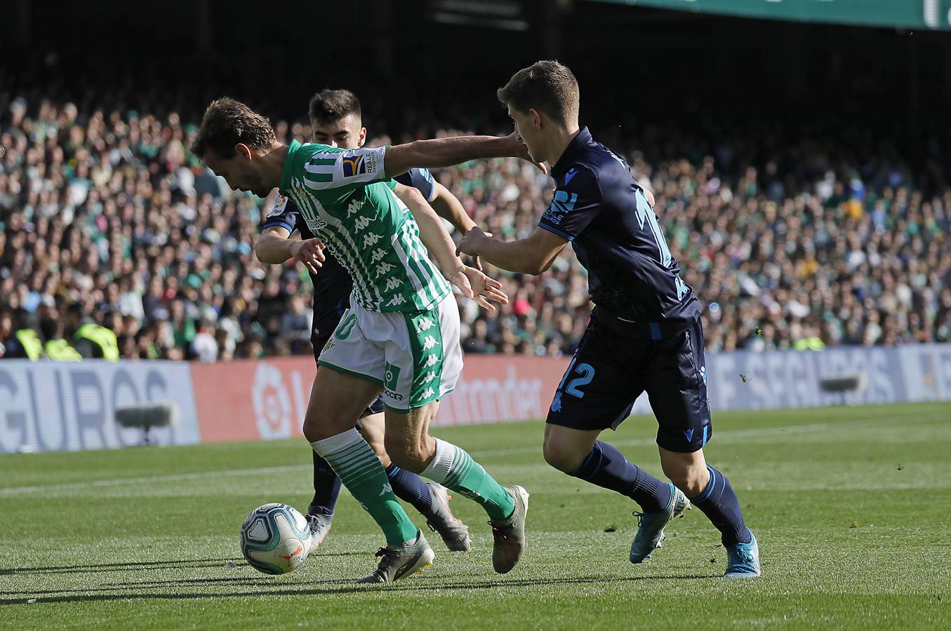 En imágenes, la victoria del Real Betis ante la Real Sociedad en el Villamarín