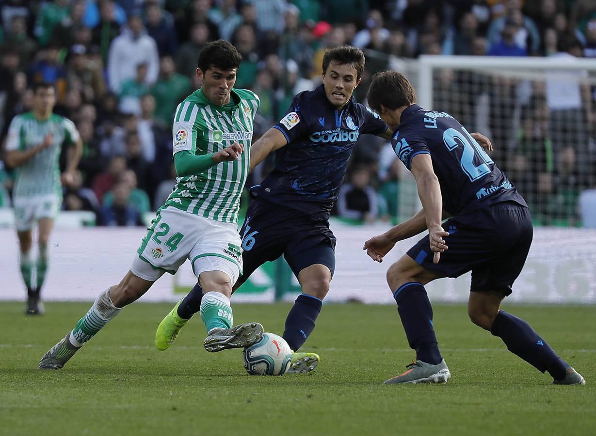 En imágenes, la victoria del Real Betis ante la Real Sociedad en el Villamarín