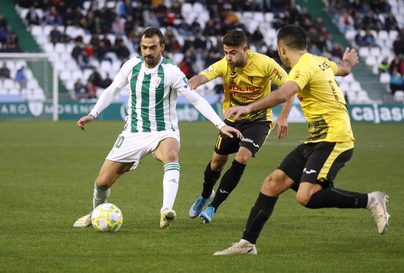 Las mejores jugadas del Córdoba CF-Villarrubia, en imágenes