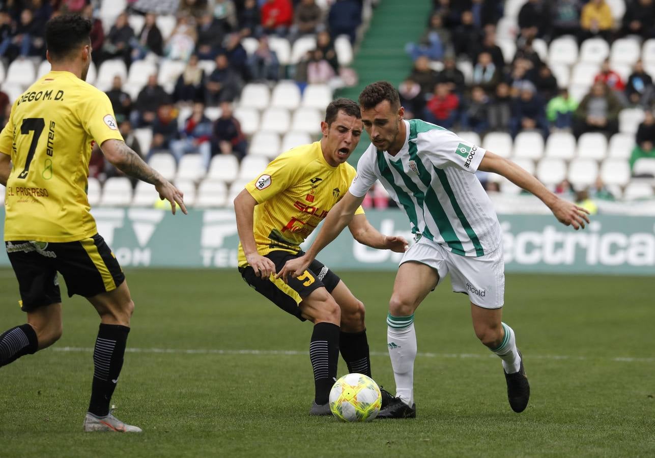 Las mejores jugadas del Córdoba CF-Villarrubia, en imágenes