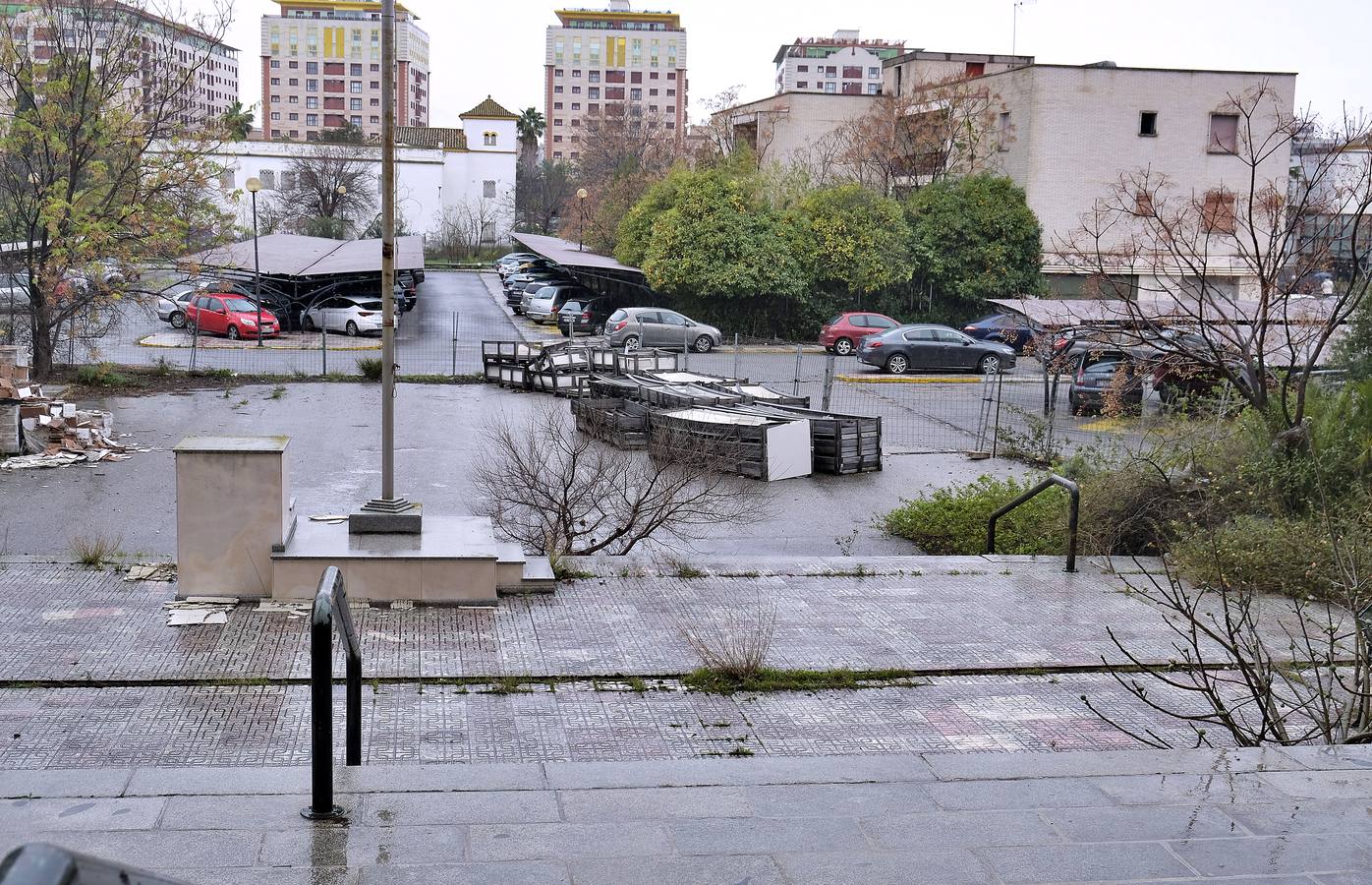 En imágenes, el lamentable estado del Hospital Militar Vigil de Quiñones de Sevilla