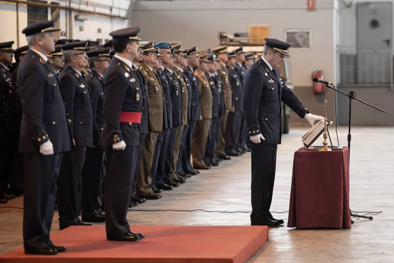 El coronel José Zamorano Bueno, nuevo jefe del acuartelamiento aéreo de Tablada