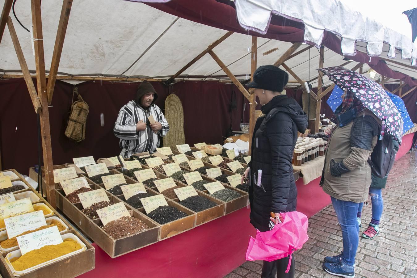 Segunda jornada del Mercado de las Tres Culturas en Córdoba, en imágenes