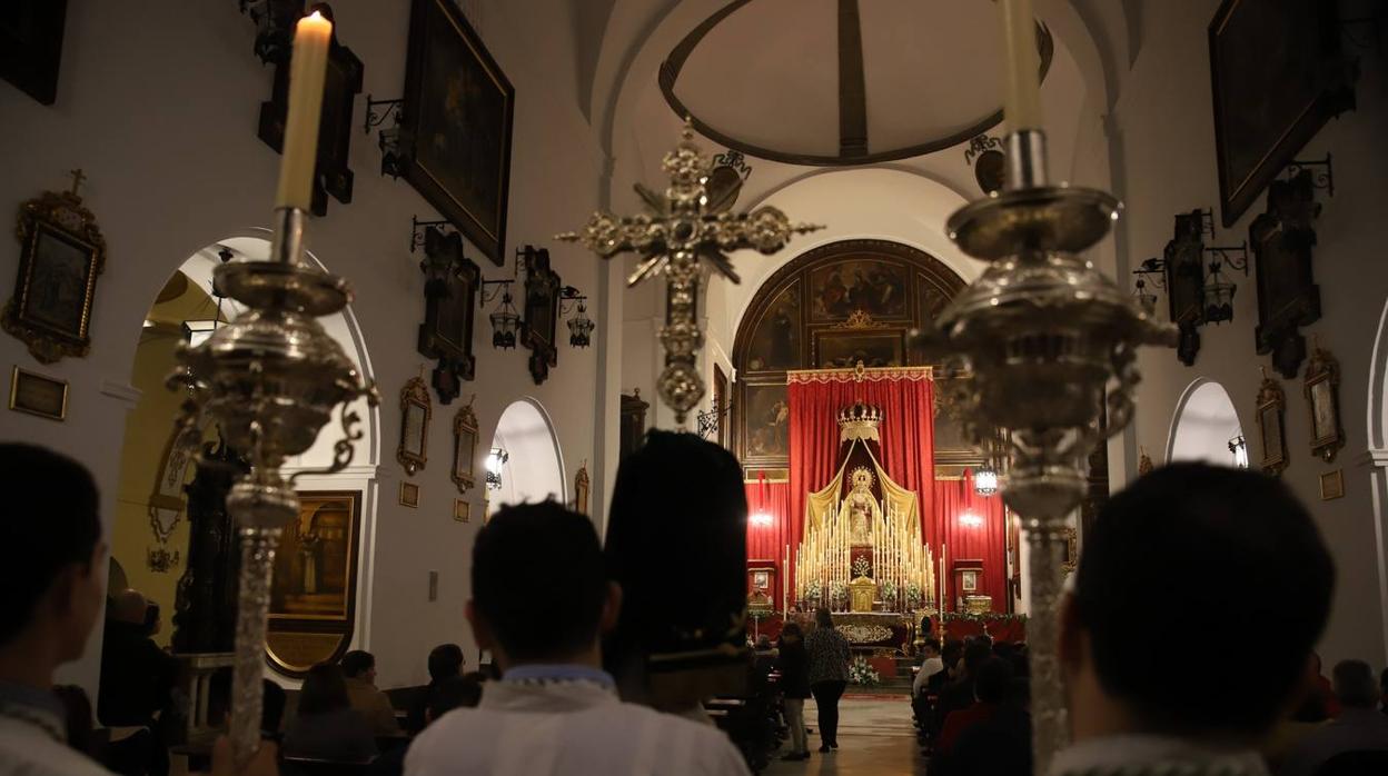 El estreno de la marcha de la coronación de la Paz de Córdoba, en imágenes