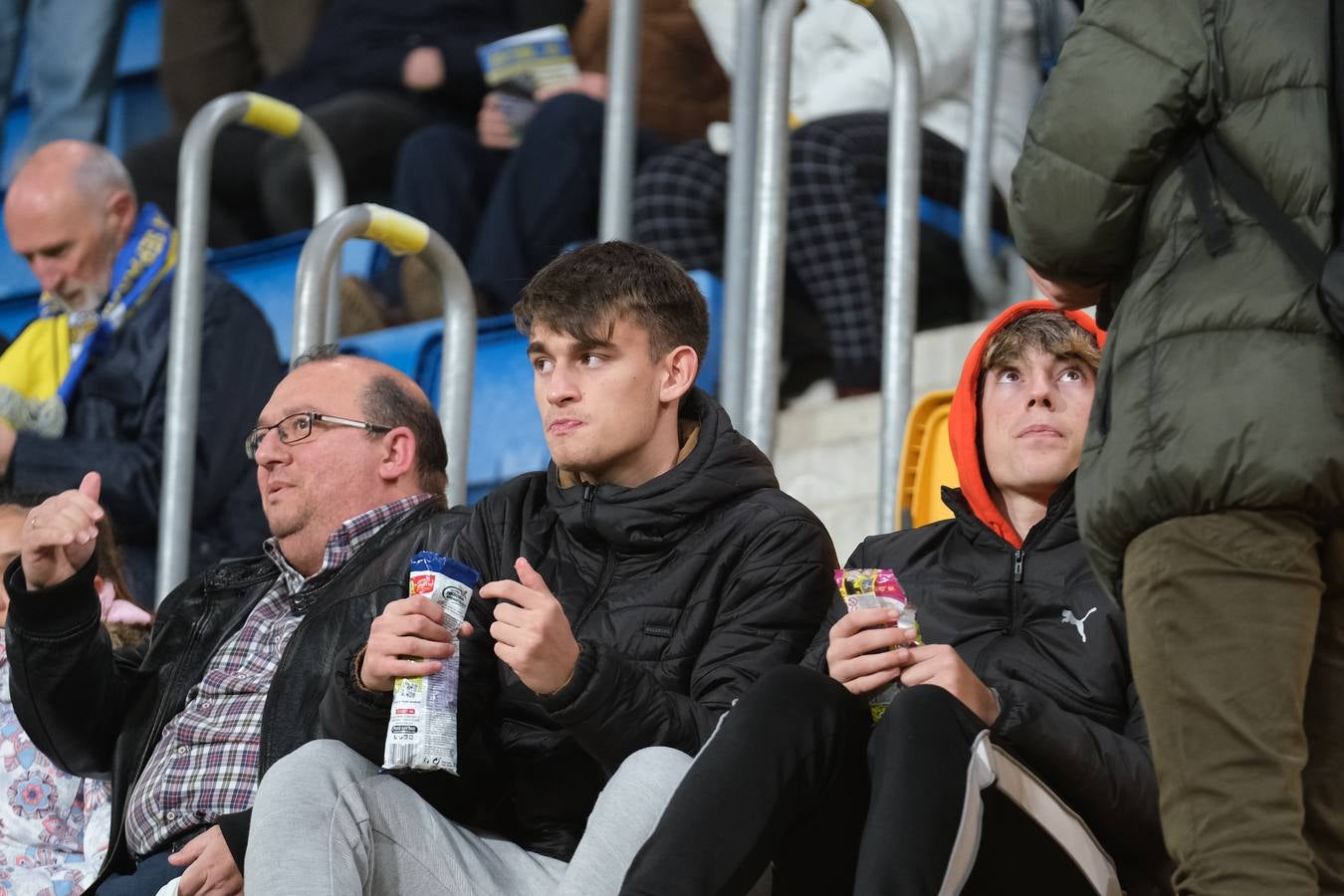 FOTOS: Búscate en Carranza en el Cádiz CF-Racing