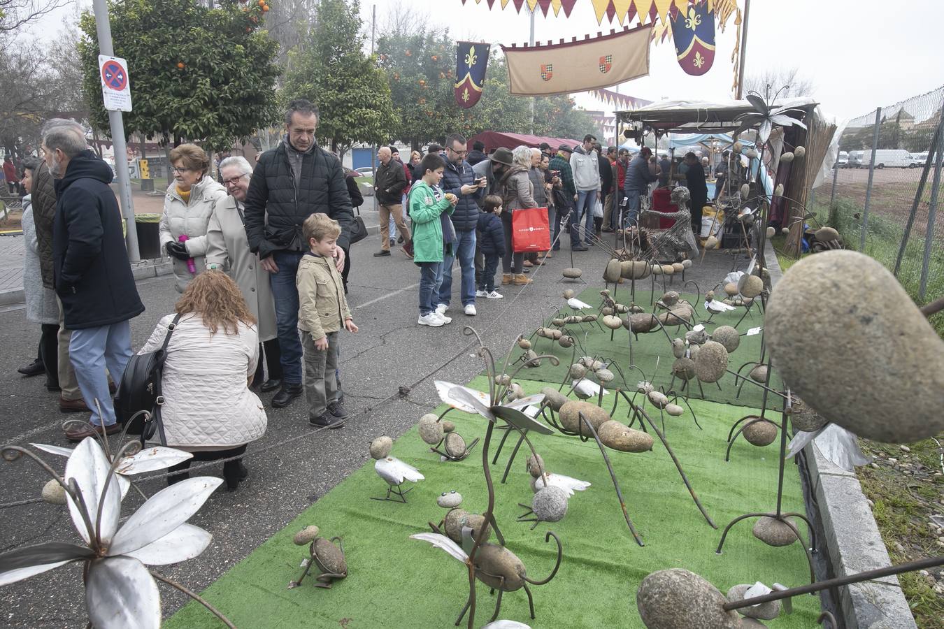 La última jornada del Mercado de las Tres Culturas, en imágenes