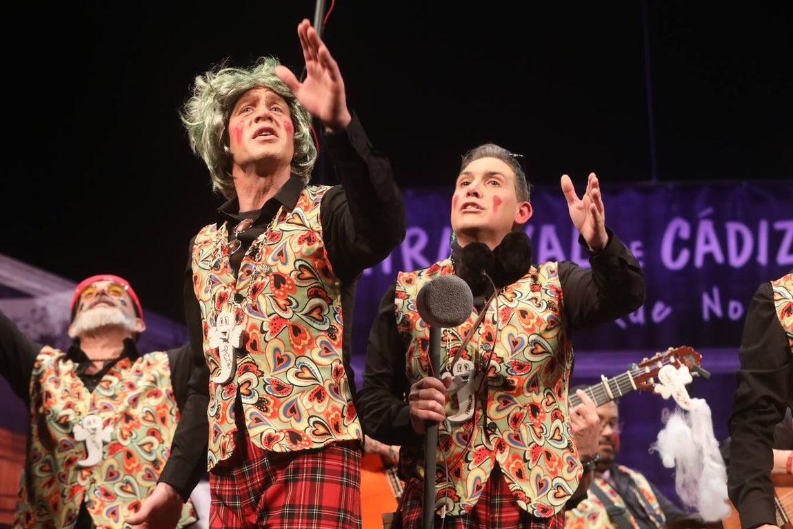 FOTOS: Chirigota &#039;Habla, que no te veo&#039; en el COAC 2020