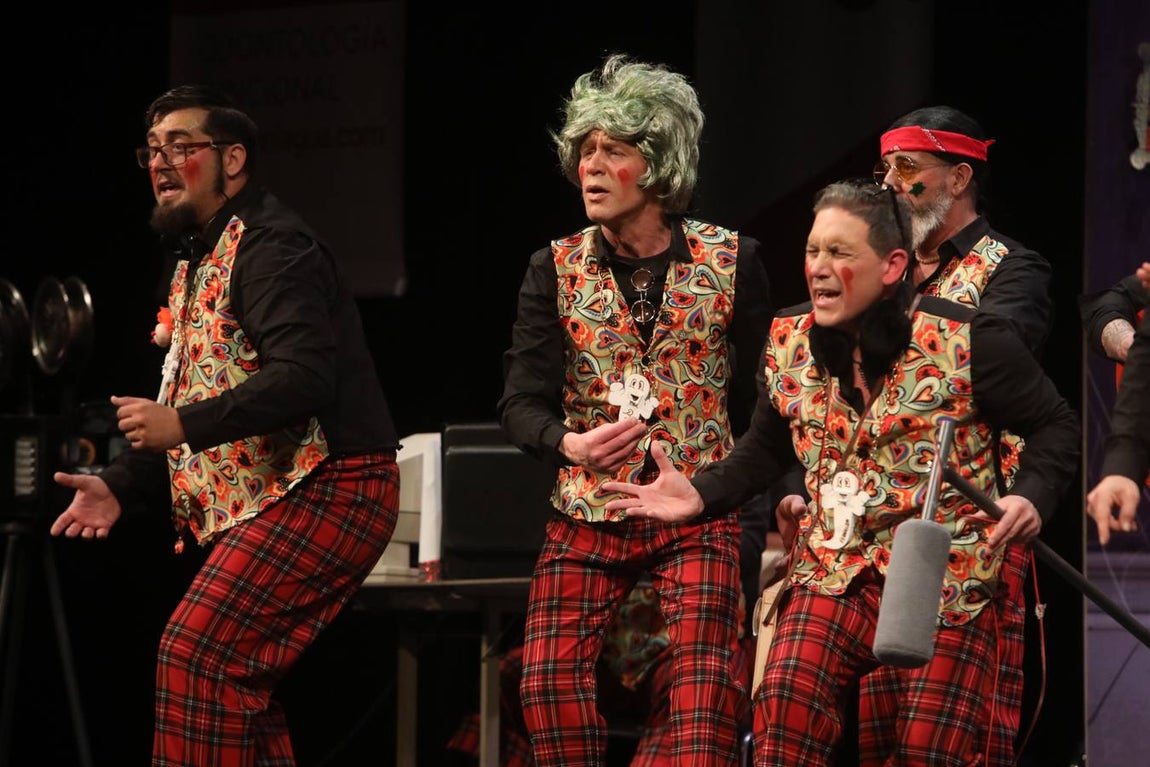 FOTOS: Chirigota &#039;Habla, que no te veo&#039; en el COAC 2020